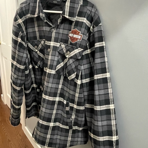 Harley-Davidson Black and Gray Checkered Shirt - Picture 5 of 7